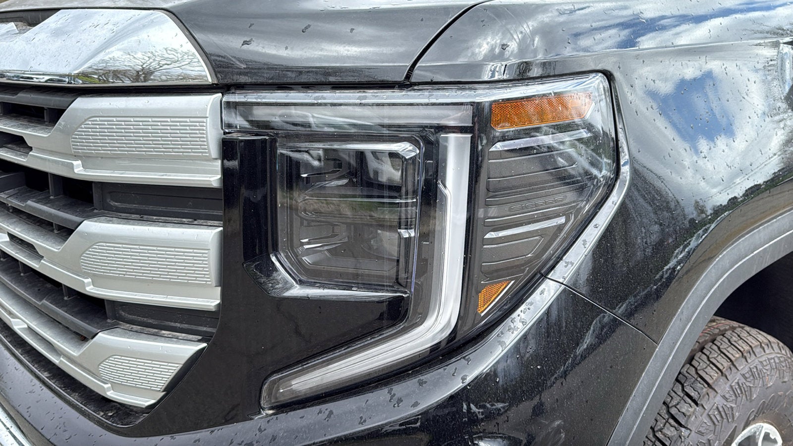 2026 GMC Sierra 1500 SLE