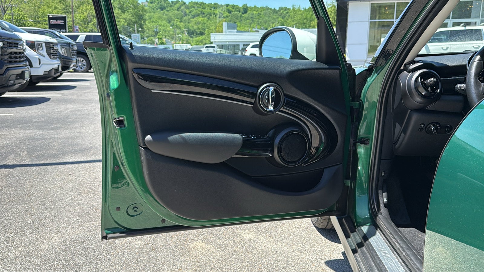 2023 MINI Hardtop Cooper