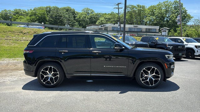 2023 Jeep Grand Cherokee Summit Reserve