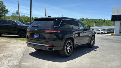 2023 Jeep Grand Cherokee Summit Reserve