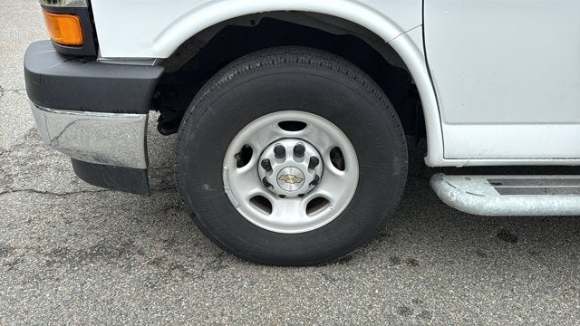 2024 Chevrolet Express Cargo Van BASE