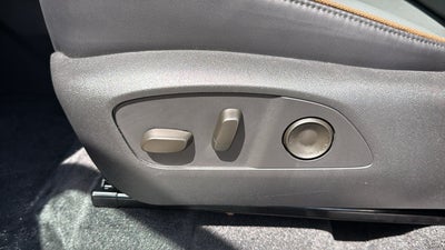 2026 GMC Acadia AWD AT4