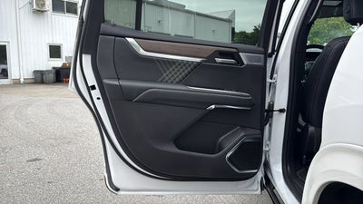 2024 GMC Acadia AWD Denali