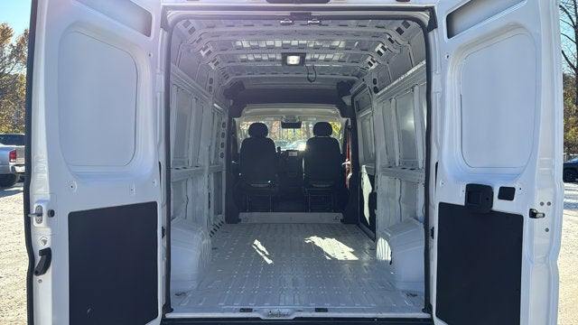 2025 RAM ProMaster Cargo Van Tradesman