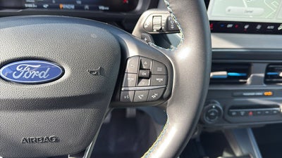 2025 Ford Maverick Lobo High