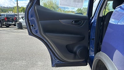 2022 Nissan Rogue Sport S