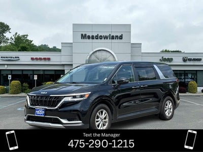 2024 Kia Carnival LX