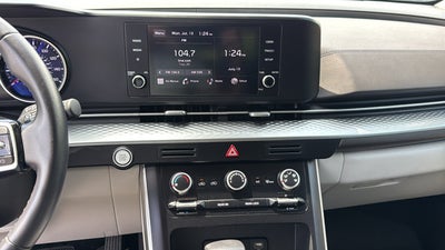 2024 Kia Carnival LX