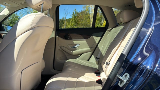 2022 Mercedes-Benz GLC GLC 300