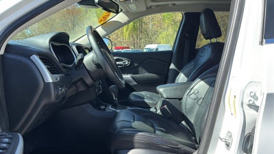 2016 Jeep Cherokee Overland
