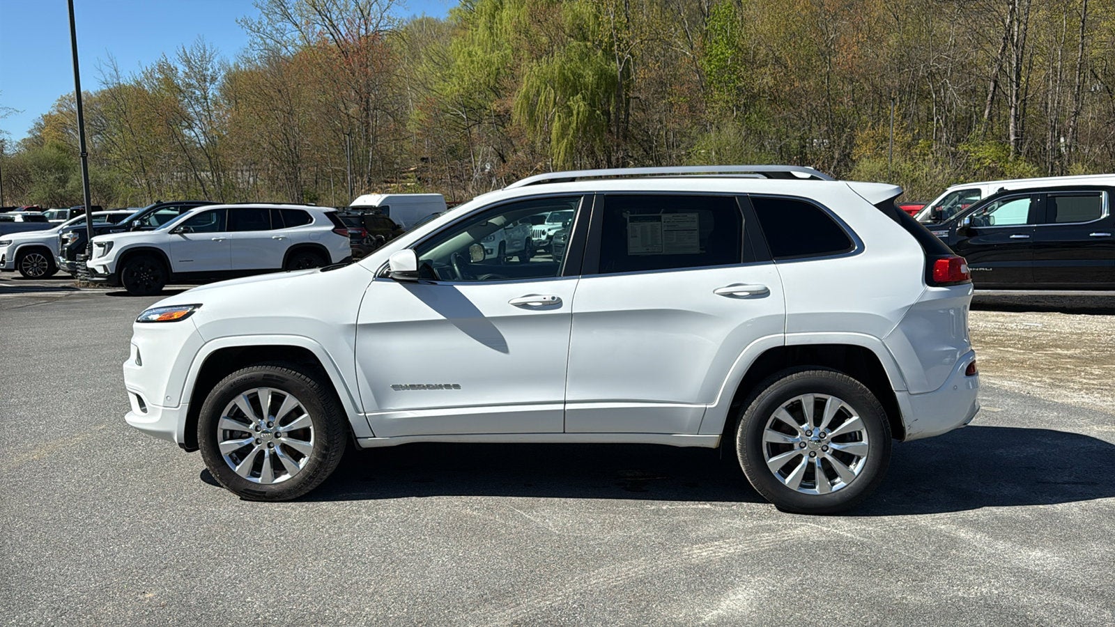 2016 Jeep Cherokee Overland