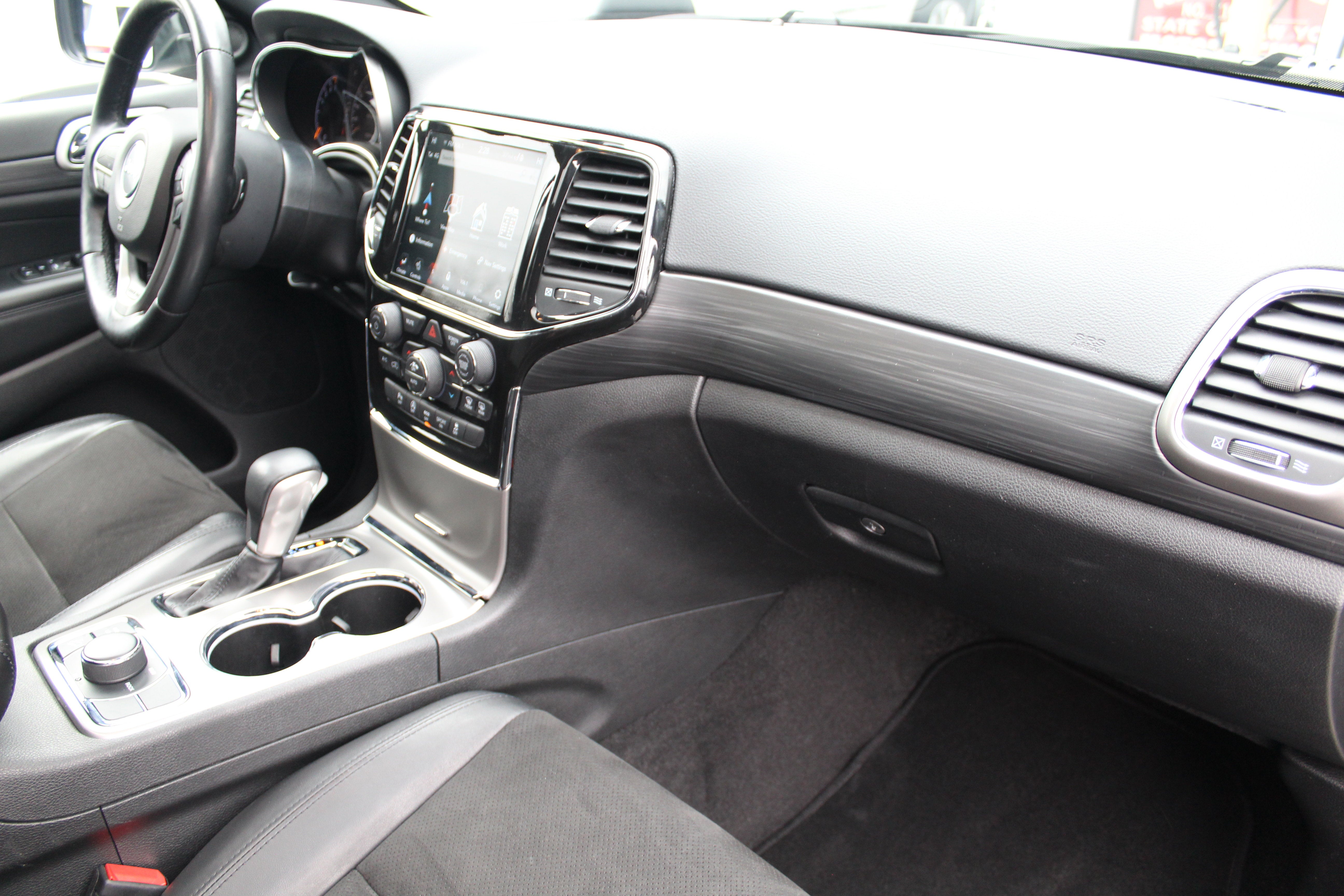 2022 Jeep Grand Cherokee WK Laredo X