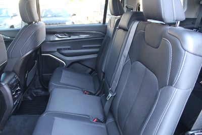 2021 Jeep Grand Cherokee L Laredo