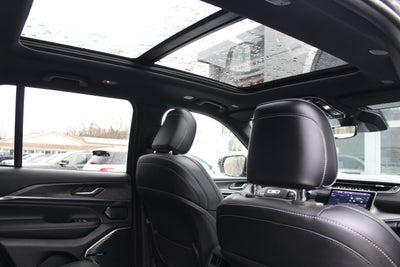 2022 Jeep Grand Cherokee 4xe Overland