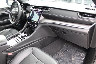 2022 Jeep Grand Cherokee 4xe Overland