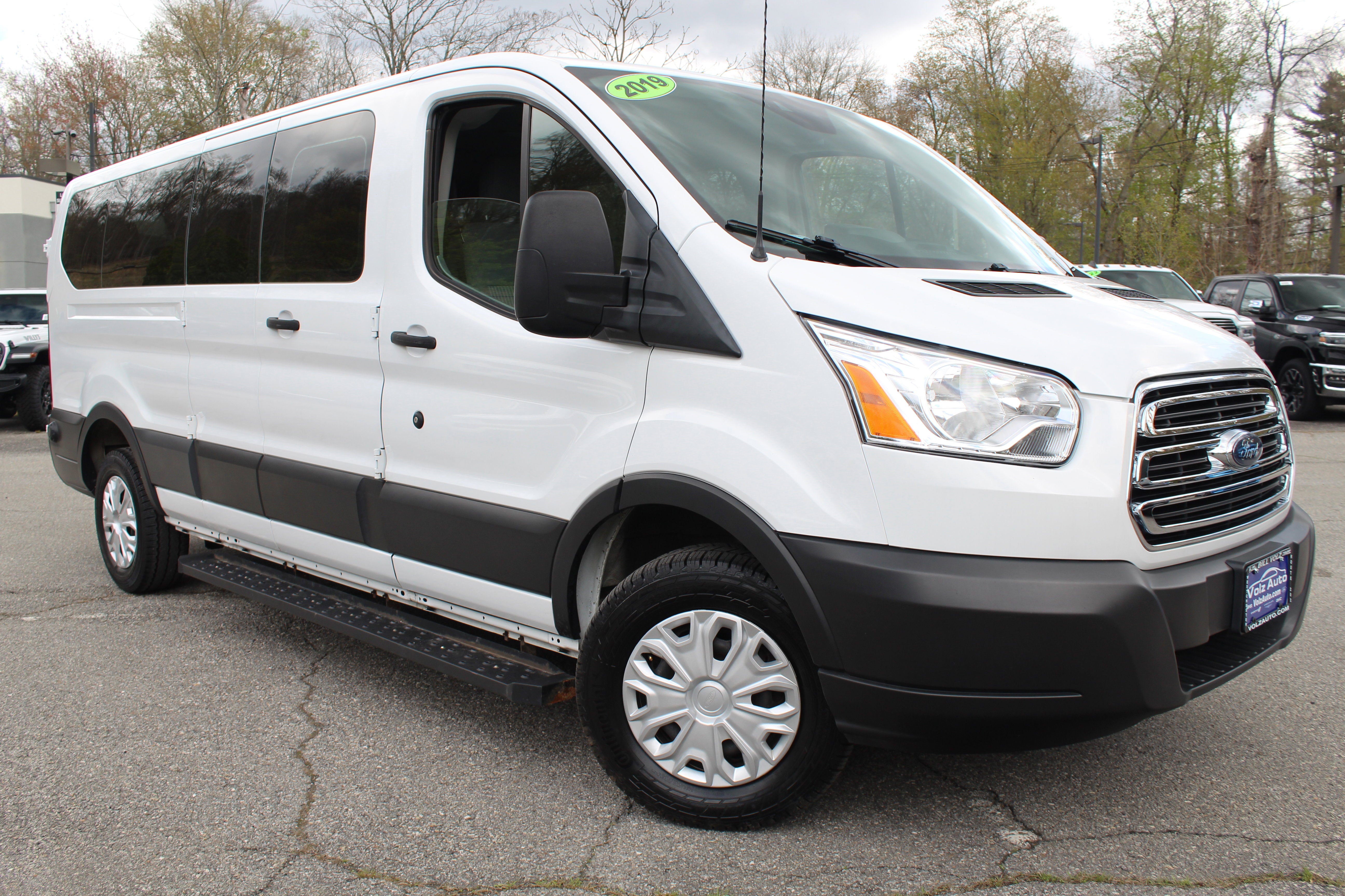 2019 Ford Transit Passenger Wagon 350 XL