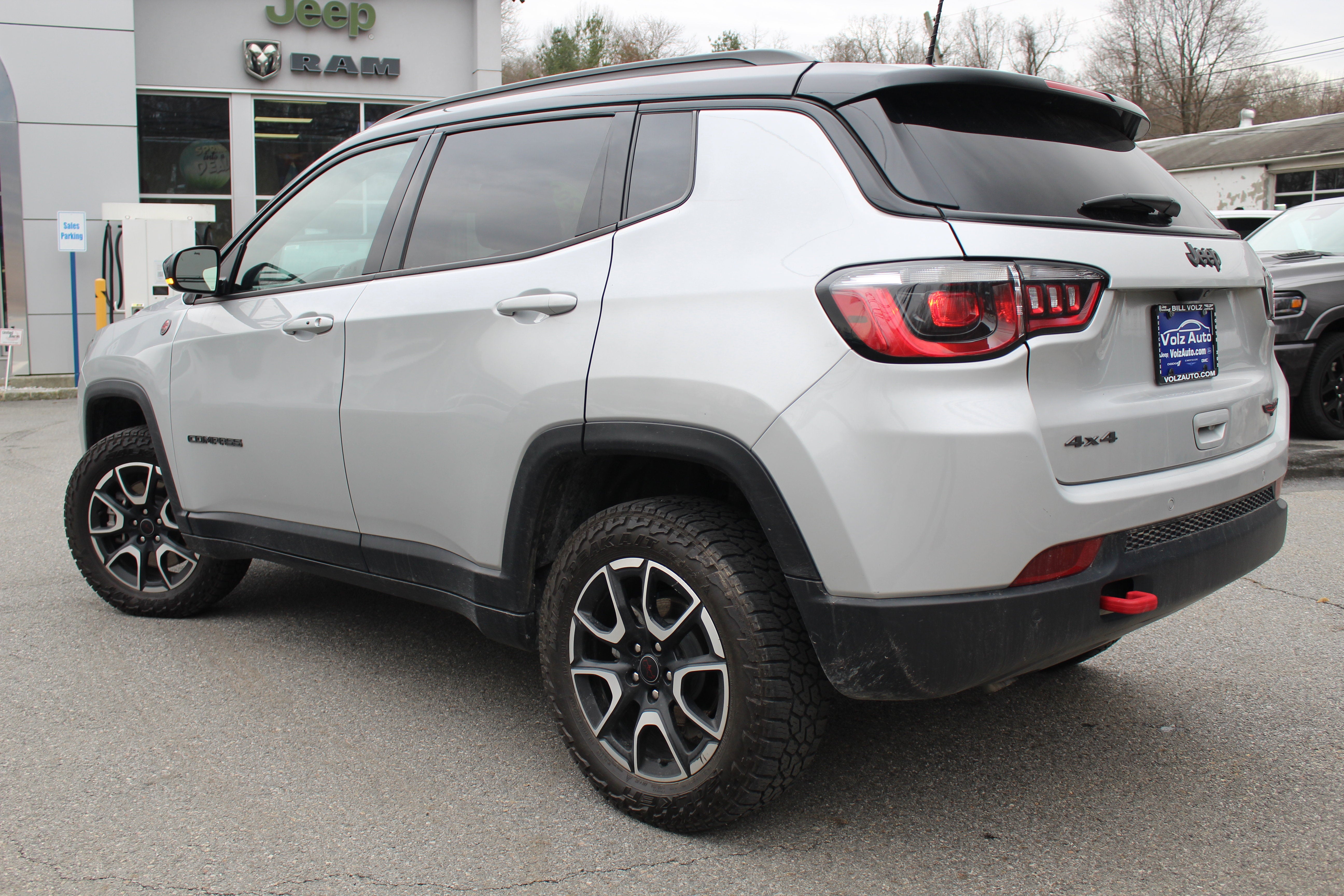 2025 Jeep Compass Trailhawk