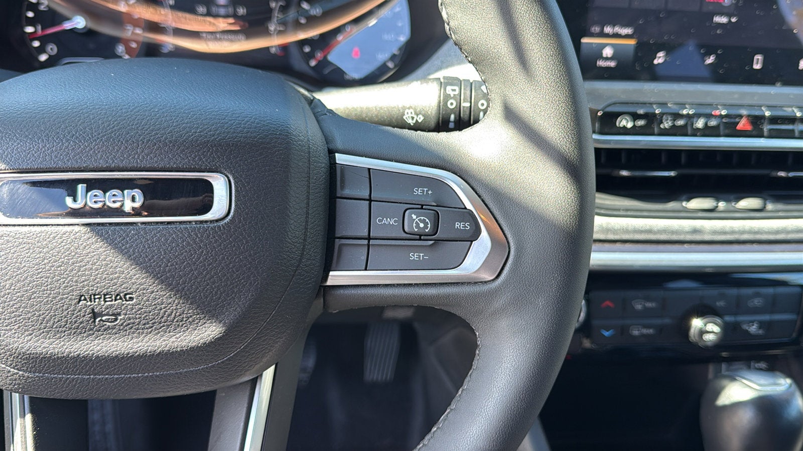 2023 Jeep Compass Latitude Lux