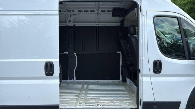 2026 RAM ProMaster Cargo Van Tradesman