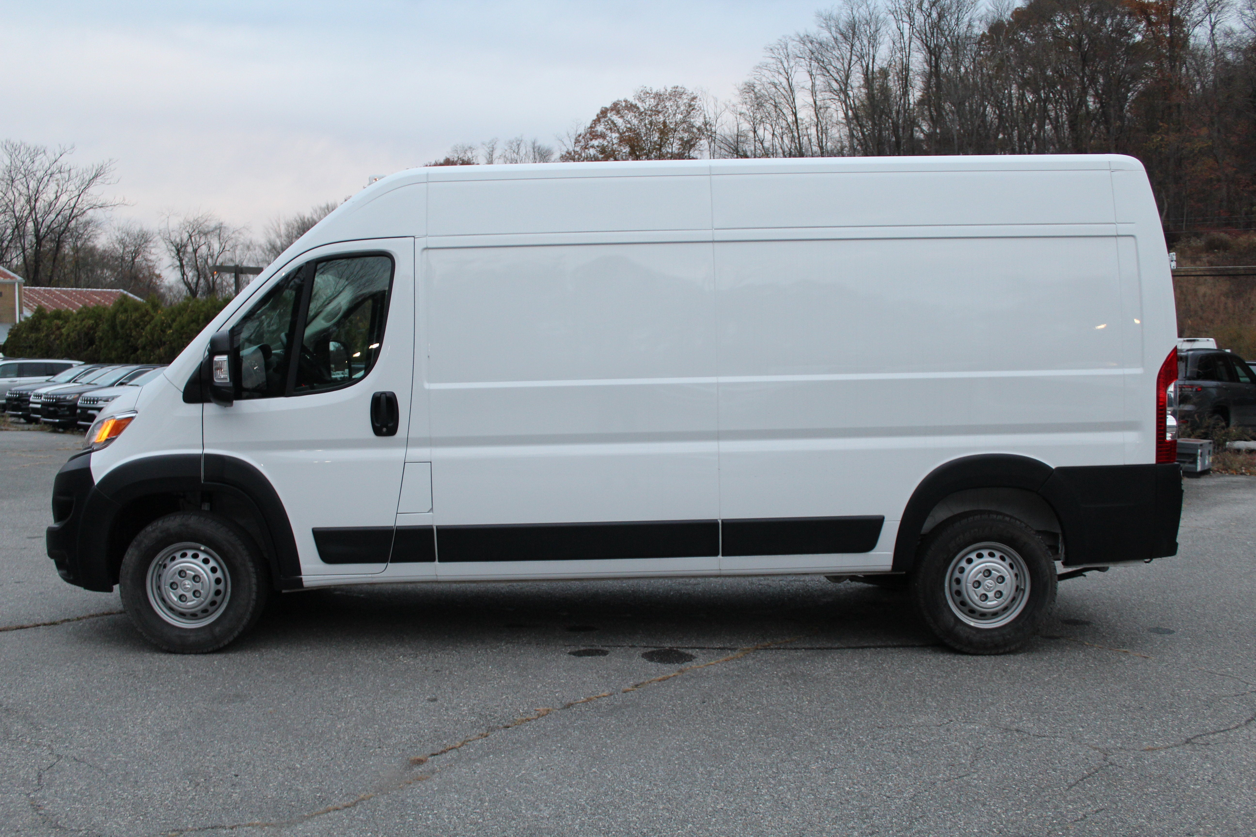 2025 RAM ProMaster Cargo Van Tradesman
