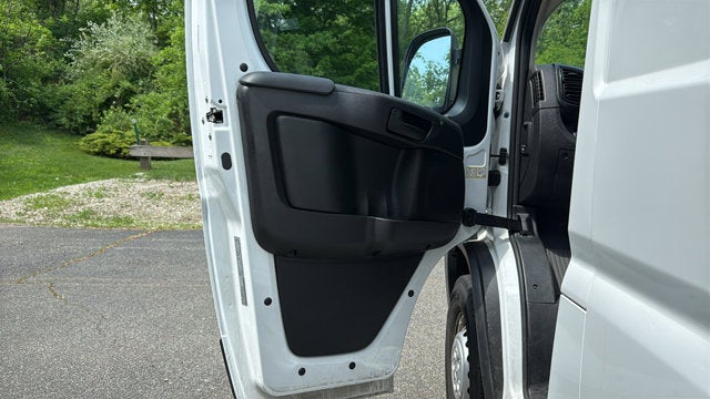 2026 RAM ProMaster Cargo Van Tradesman