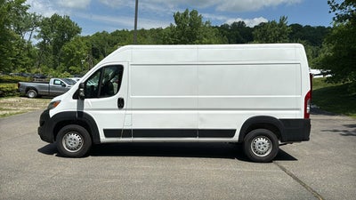 2026 RAM ProMaster Cargo Van Tradesman