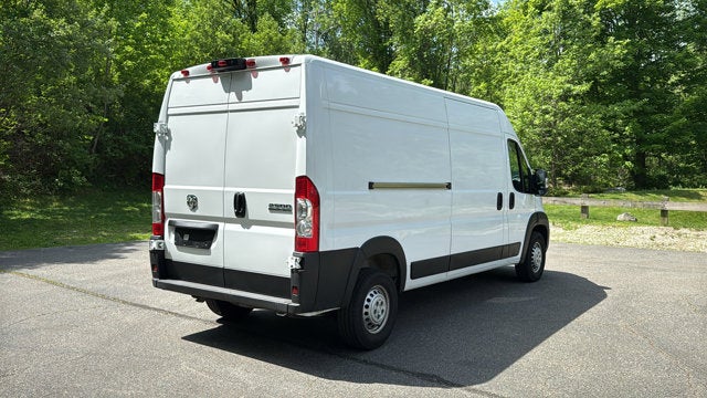 2026 RAM ProMaster Cargo Van Tradesman