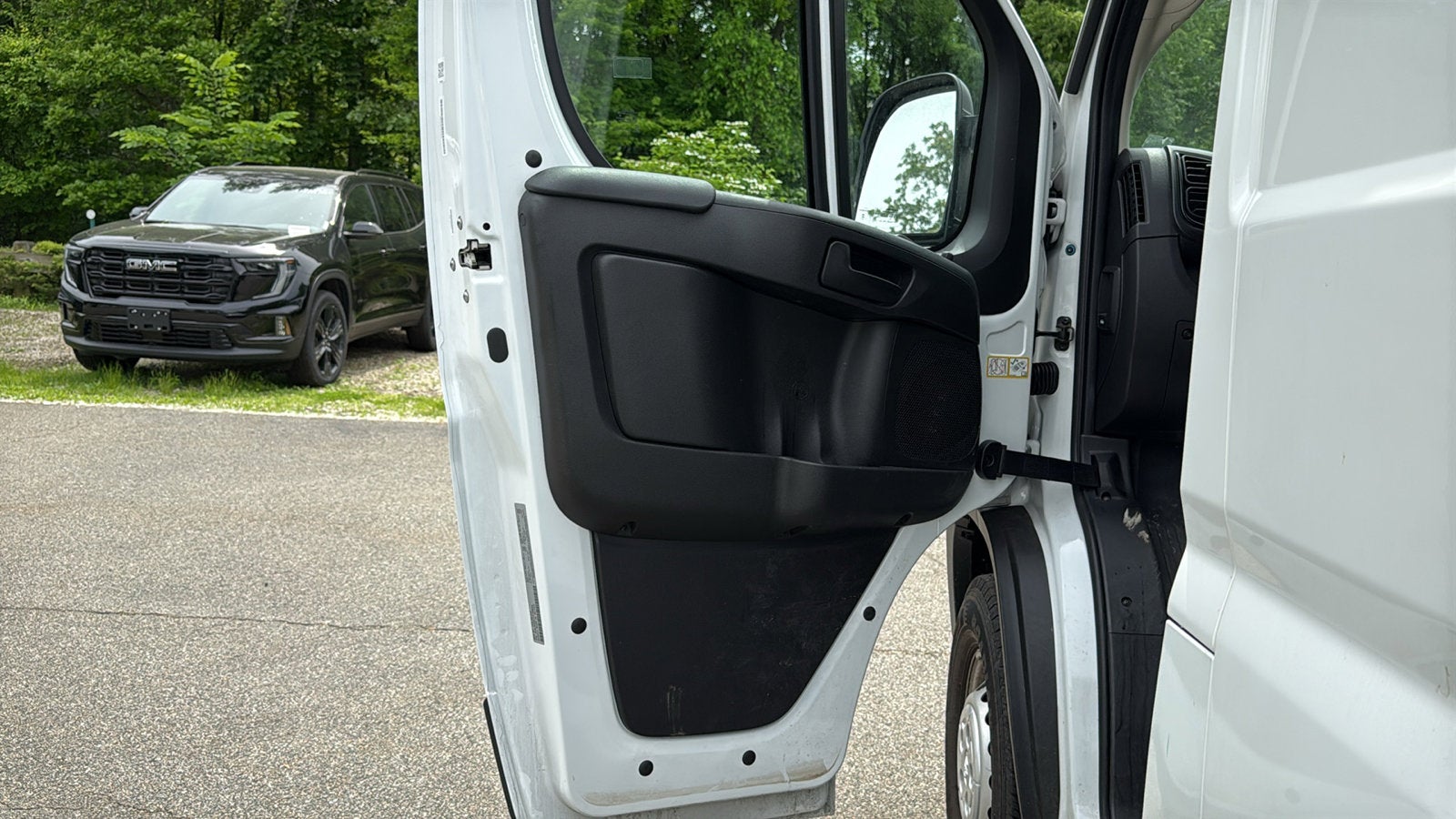 2026 RAM ProMaster Cargo Van Tradesman
