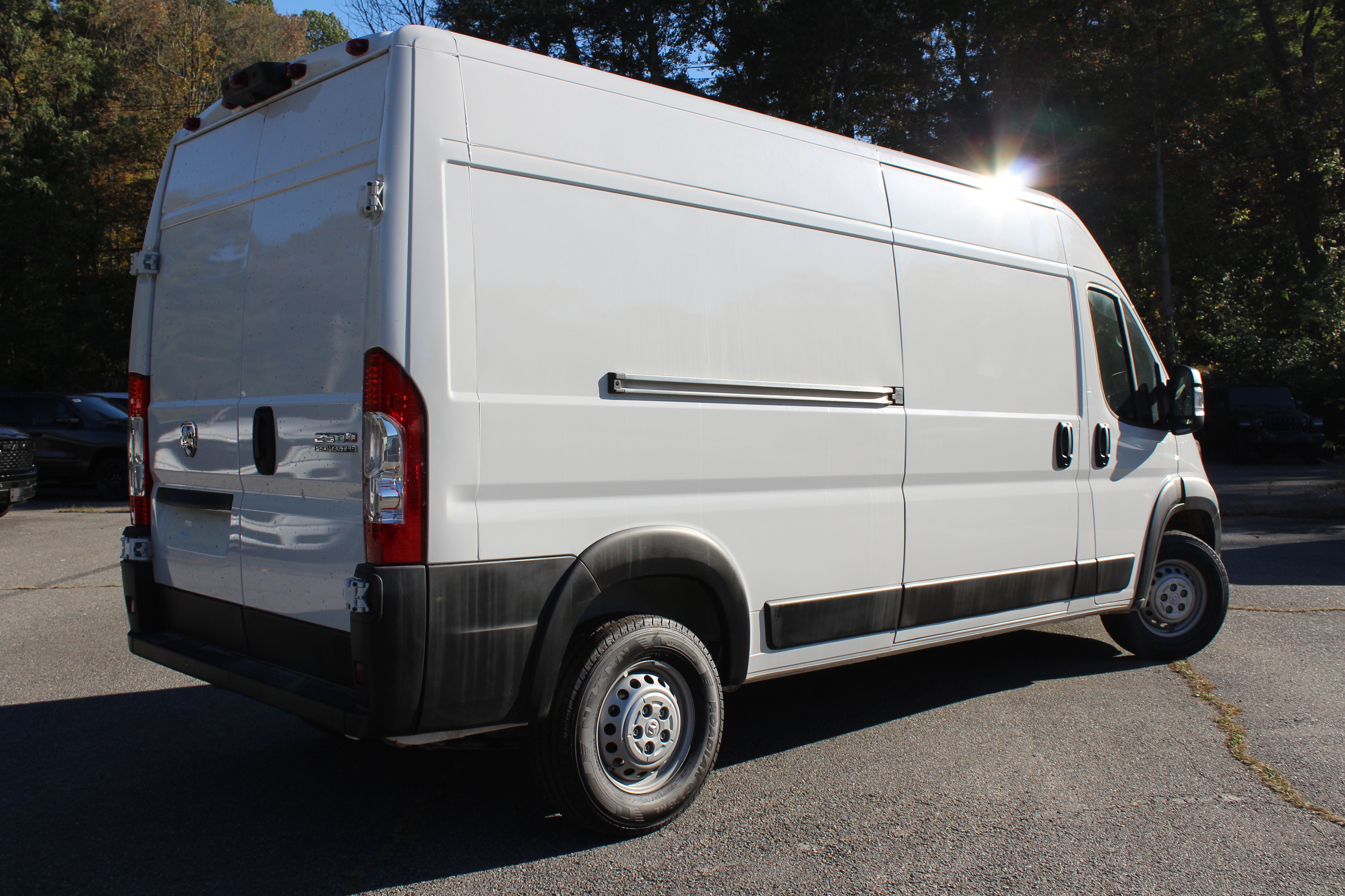 2025 RAM ProMaster Cargo Van Tradesman