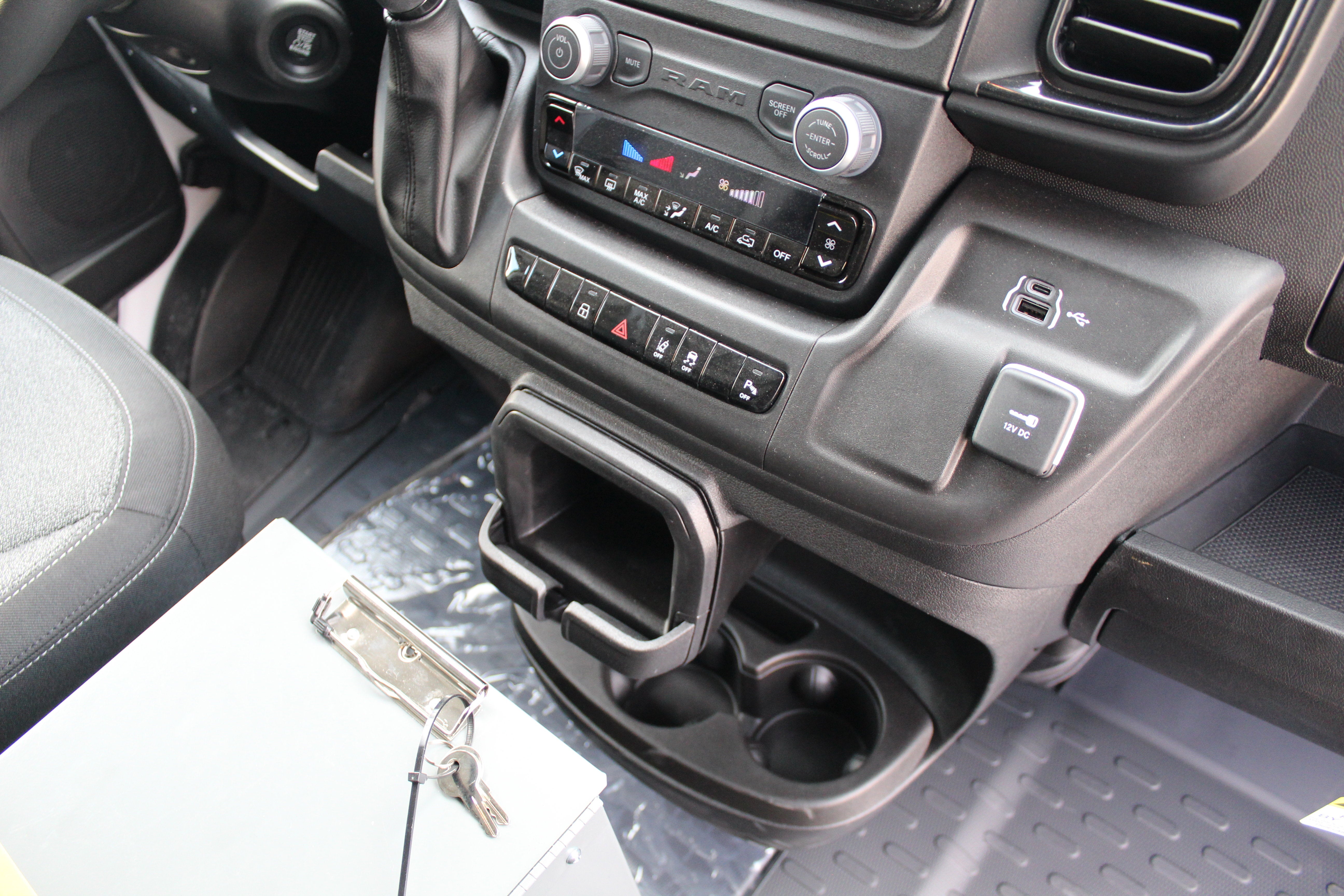 2025 RAM ProMaster Cargo Van Tradesman