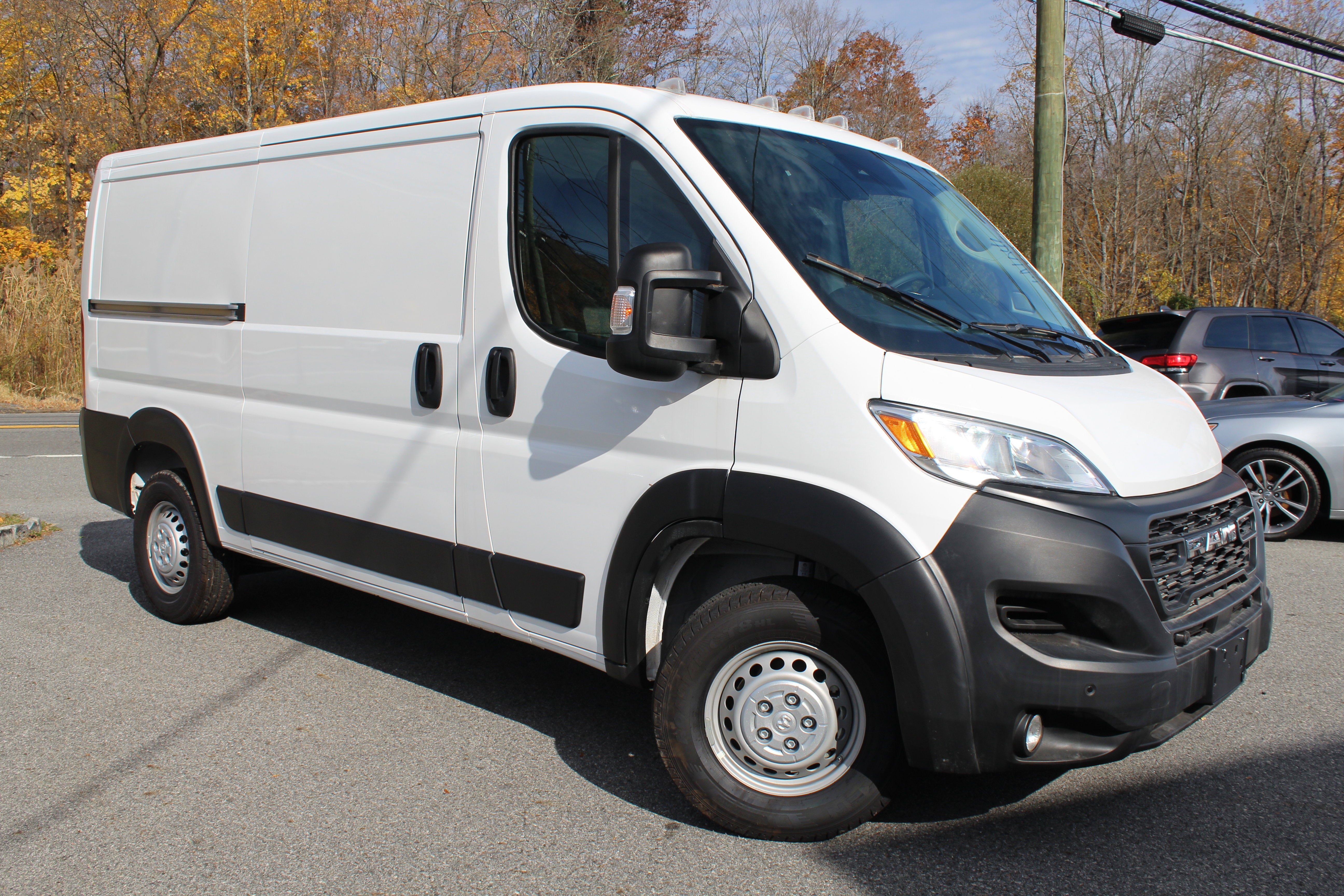 2025 RAM ProMaster Cargo Van Tradesman