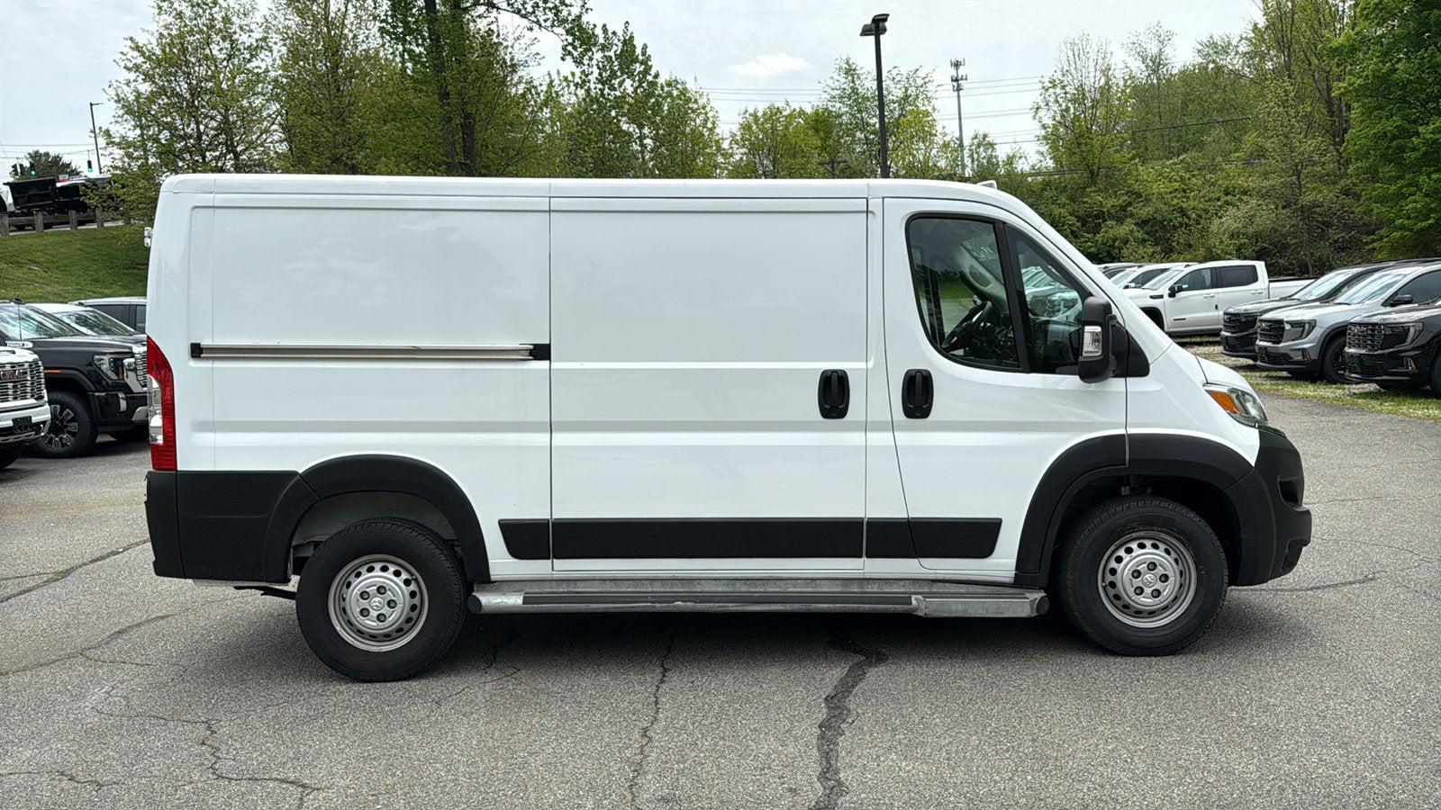 2025 RAM ProMaster Cargo Van Tradesman
