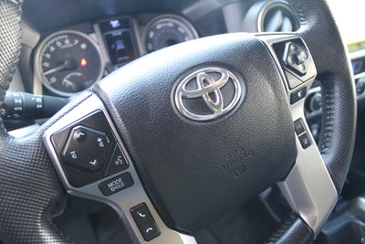 2022 Toyota Tacoma 4WD SR V6