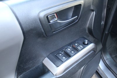 2022 Toyota Tacoma 4WD SR V6