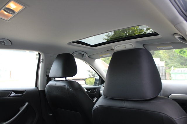 2015 Volkswagen Jetta 1.8T SE