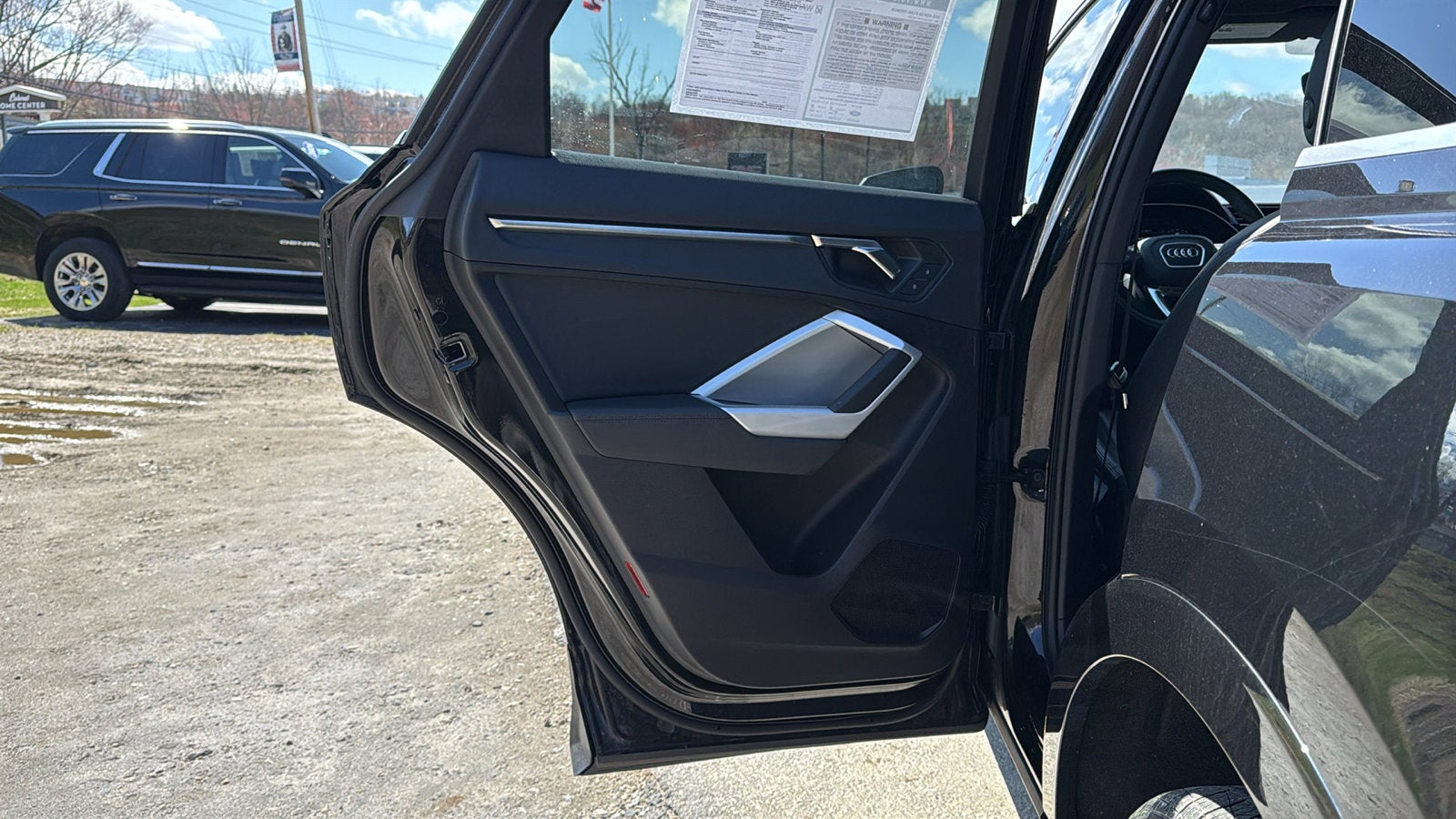 2023 Audi Q3 S line Premium