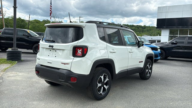 2022 Jeep Renegade Trailhawk