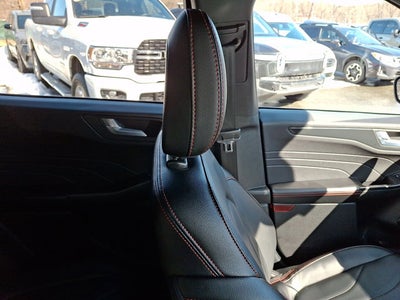 2025 Ford Escape ST-Line Elite