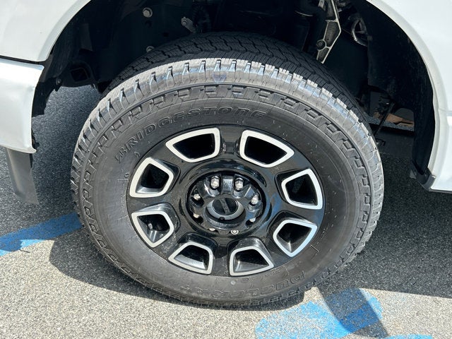 2025 Ford Super Duty F-350 SRW Platinum