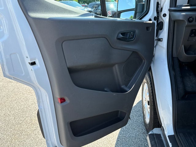 2025 Ford Transit Cargo Van Base