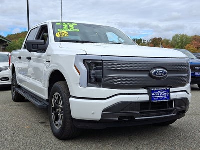 2023 Ford F-150 Lightning XLT
