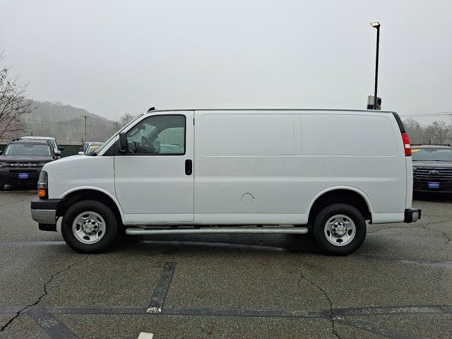 2024 Chevrolet Express Cargo Van RWD 2500 Regular Wheelbase WT