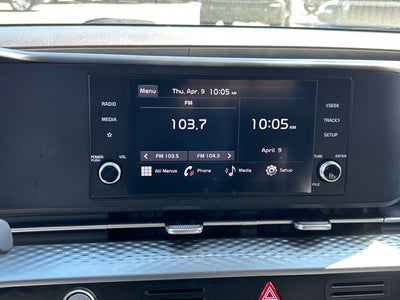 2024 Kia Carnival LX