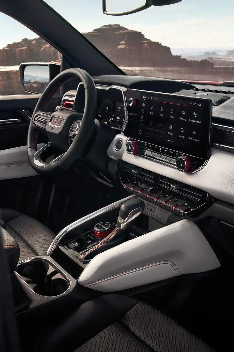 2026 GMC Canyon infotainment system at Meadowland GMC in Carmel NY